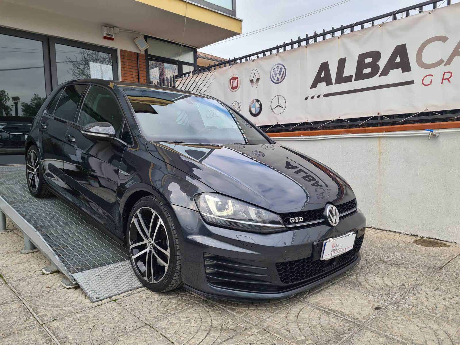 Volkswagen Golf GTD 2.0 TDI DSG 5p. – AlbaCar Group